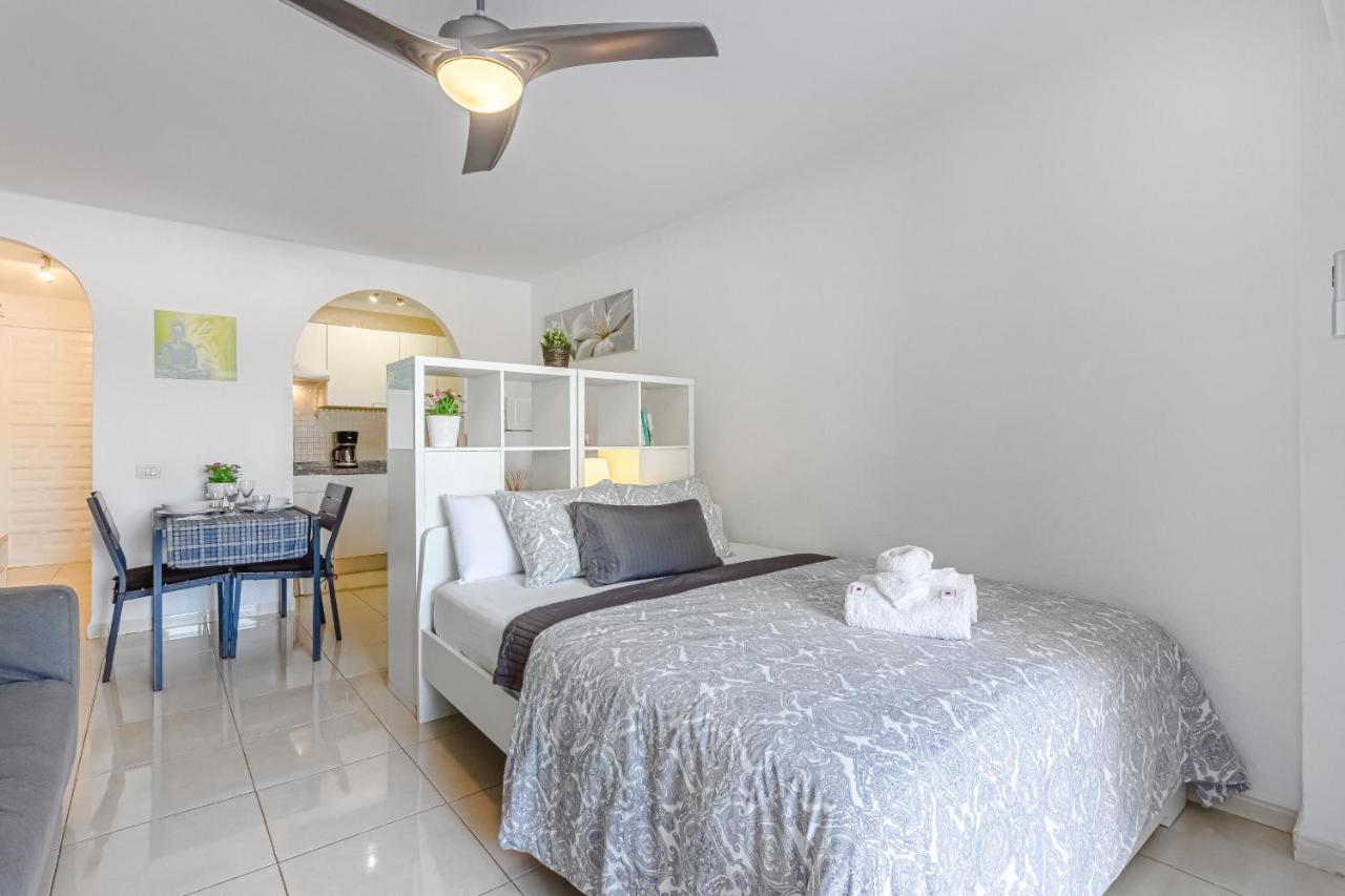 Fantastic Large Studio In Front Of Beach Heated Pool Wifi Arona  Ngoại thất bức ảnh