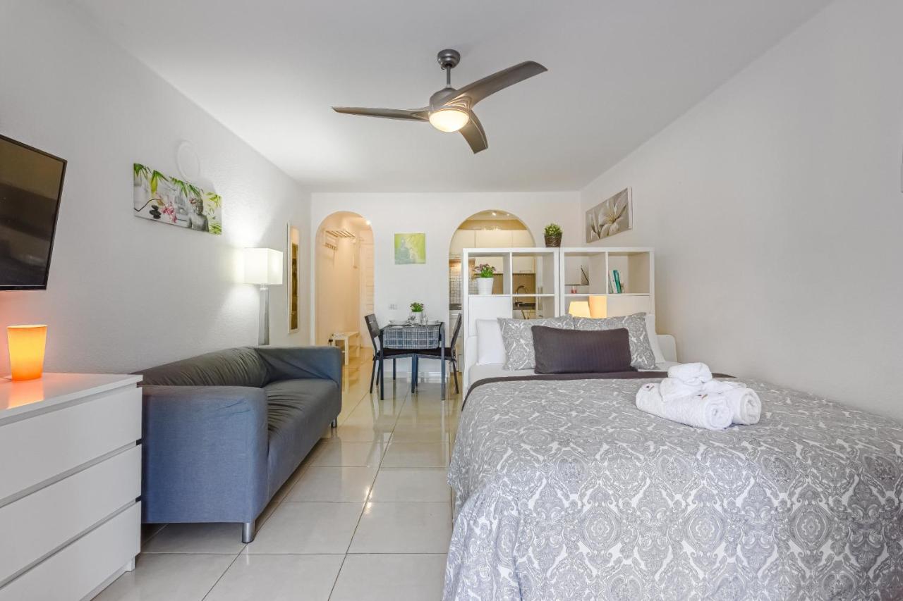 Fantastic Large Studio In Front Of Beach Heated Pool Wifi Arona  Ngoại thất bức ảnh